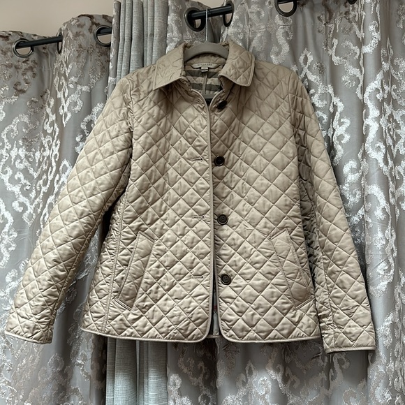 Burberry Brit Quilted Puffer Jacket Size Medium - Picture 2 of 13